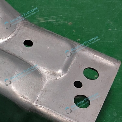 2.0mm SAPH590-P steel prototype metal stamping for automobile