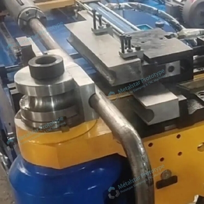 Rapid 409 stainless steel pipe fabrication used for automobiles